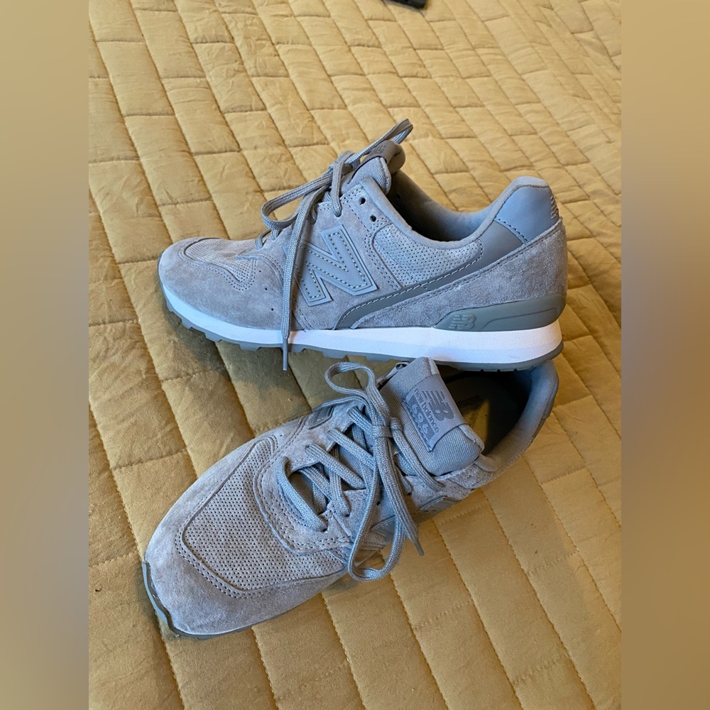 New Balance 696 Running Shoes NWOT